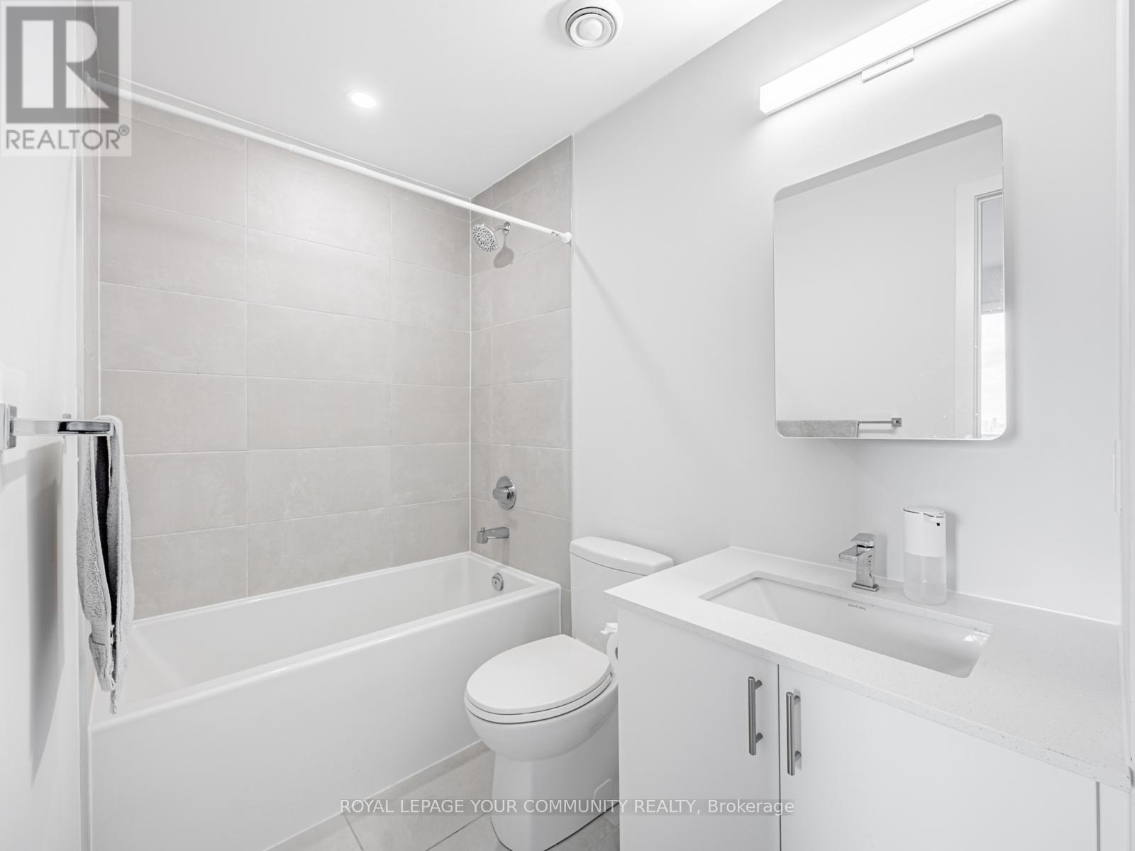 Photo 26 of 2301 15 Ellerslie Avenue, Toronto ON