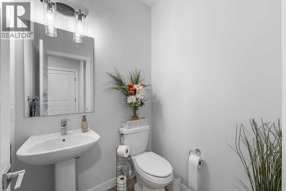 Photo 6 of 178 Creekstone Path Sw, Calgary AB