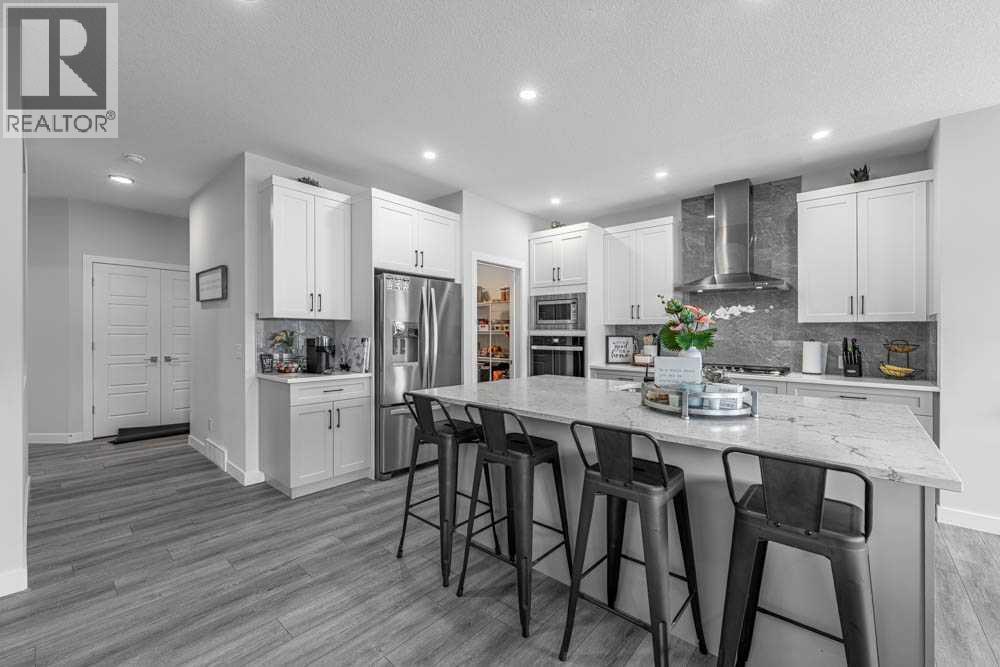 Photo 14 of 178 Creekstone Path Sw, Calgary AB