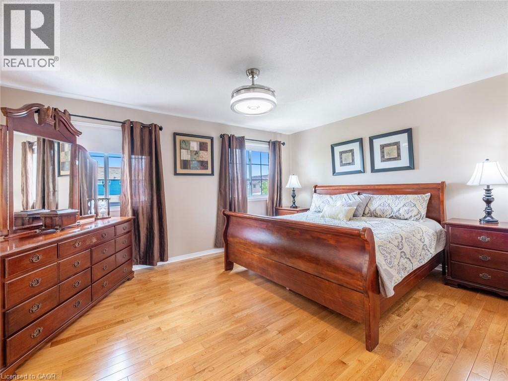 Photo 21 of 278 Van Allen Gate, Milton ON