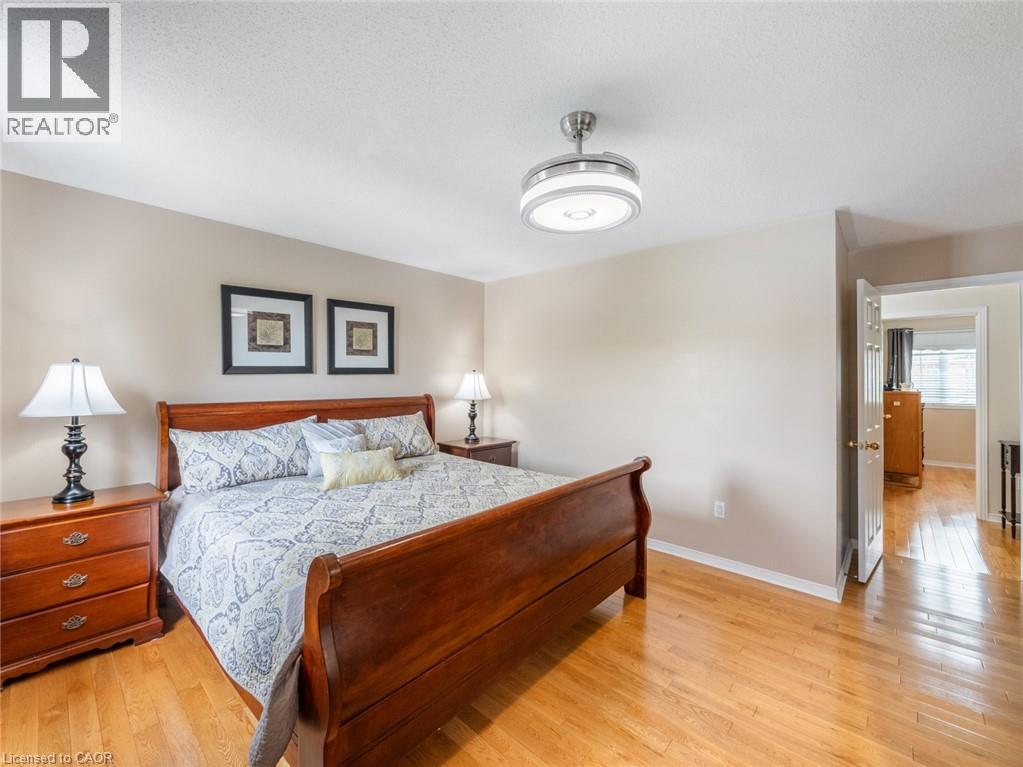 Photo 4 of 278 Van Allen Gate, Milton ON
