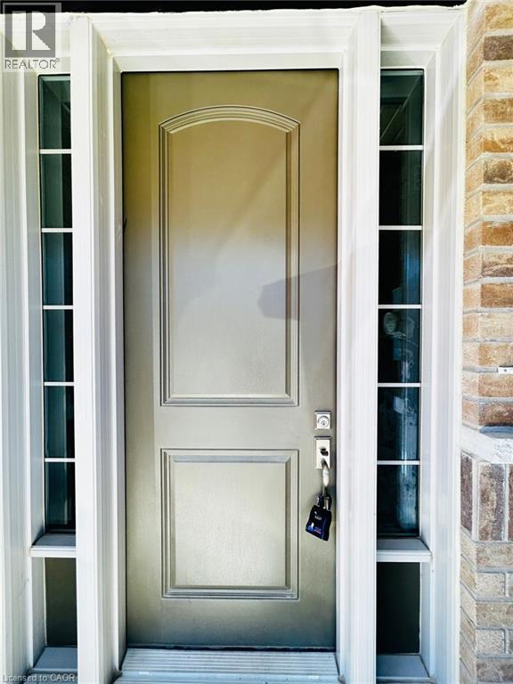 Photo 3 of 123 Broadacre Drive, Kitchener ON