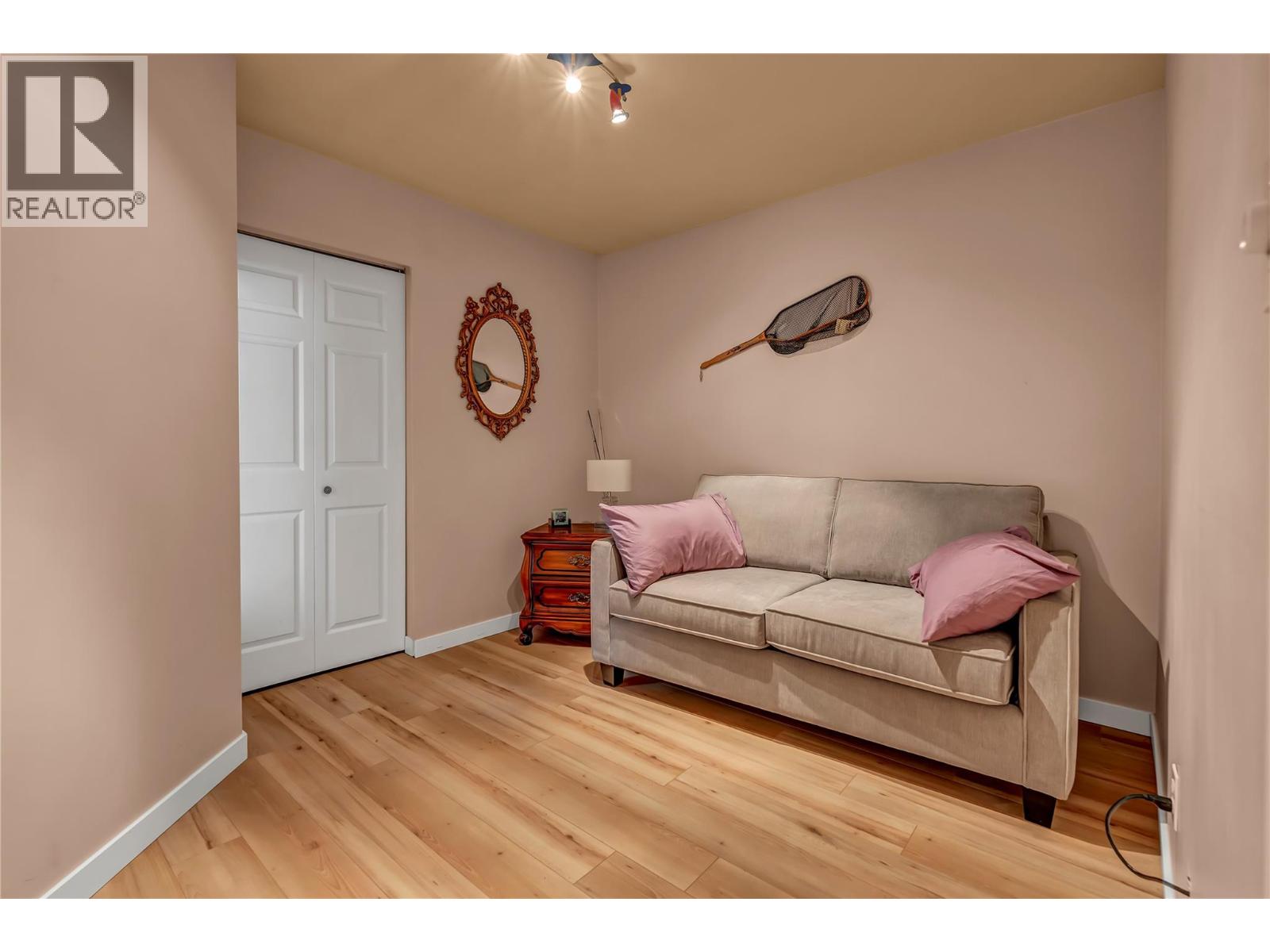 105 Brandlmayr Gate Unit# B, Princeton