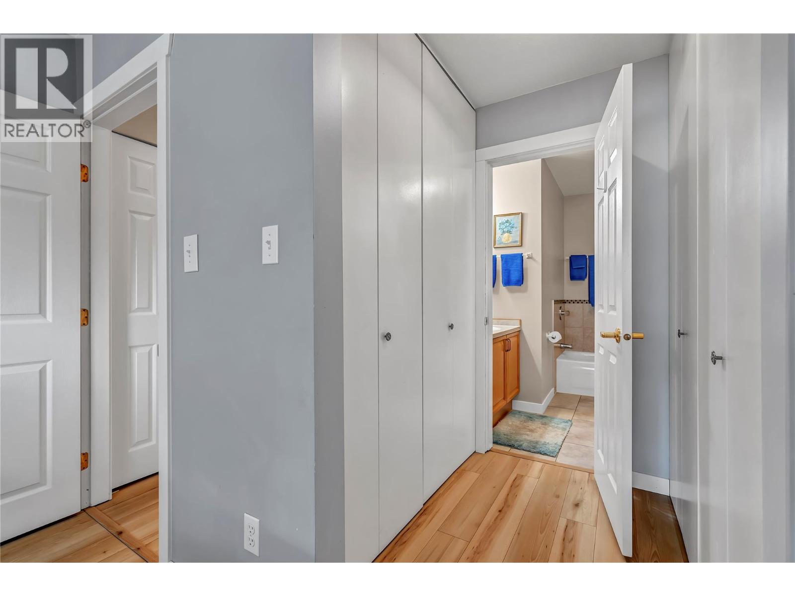 105 Brandlmayr Gate Unit# B, Princeton