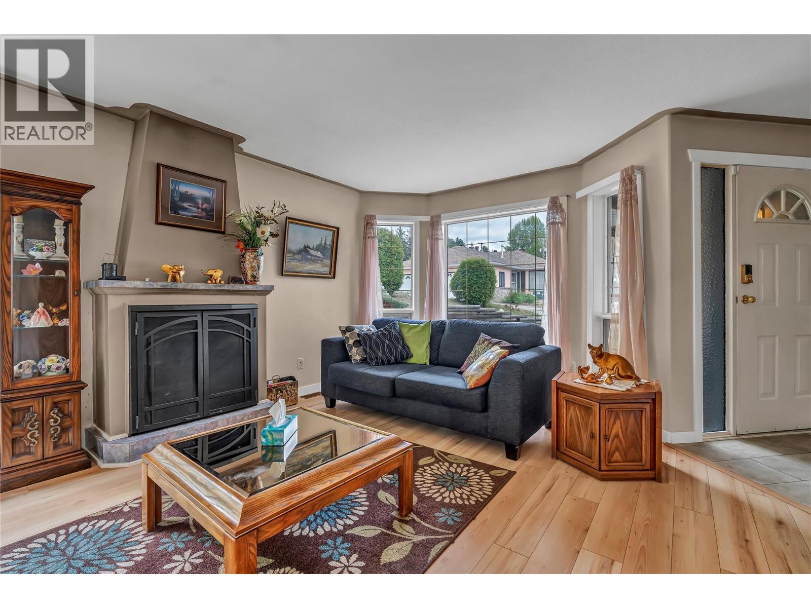 105 Brandlmayr Gate Unit# B, Princeton