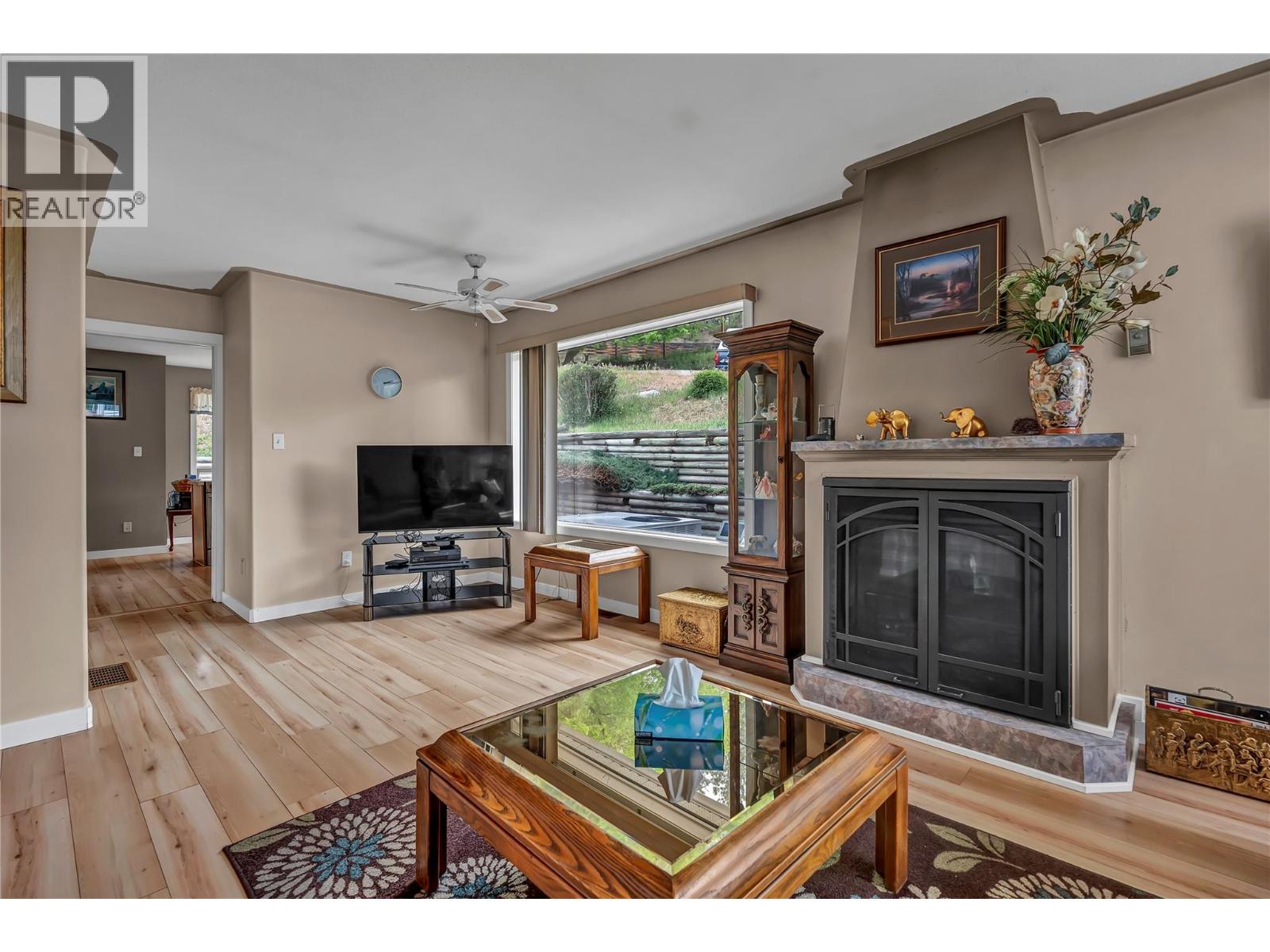 105 Brandlmayr Gate Unit# B, Princeton