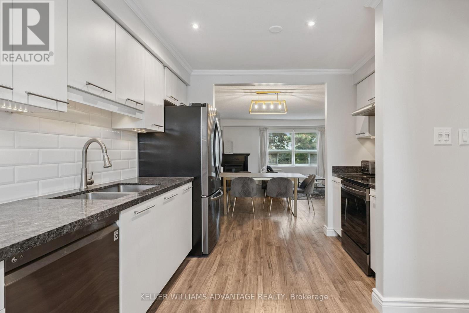 Photo 5 of 168 1915 Denmar Road, Pickering ON