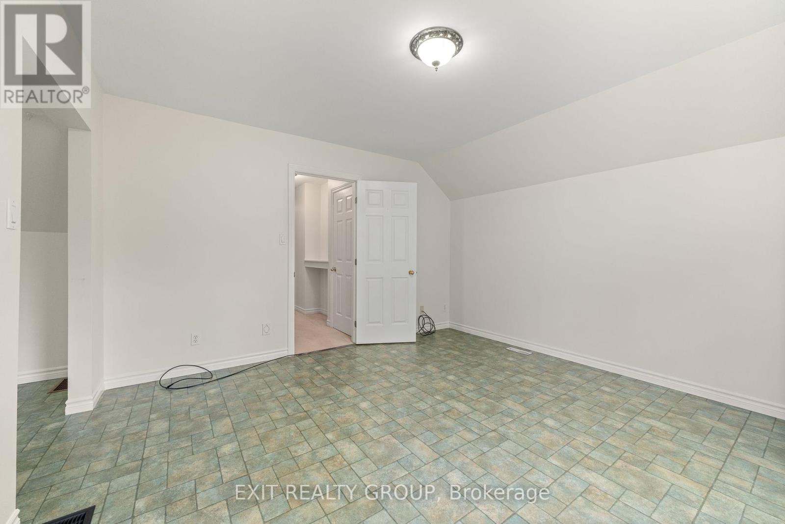 Photo 28 of 164 Bay Breeze Street, Prince Edward County ON