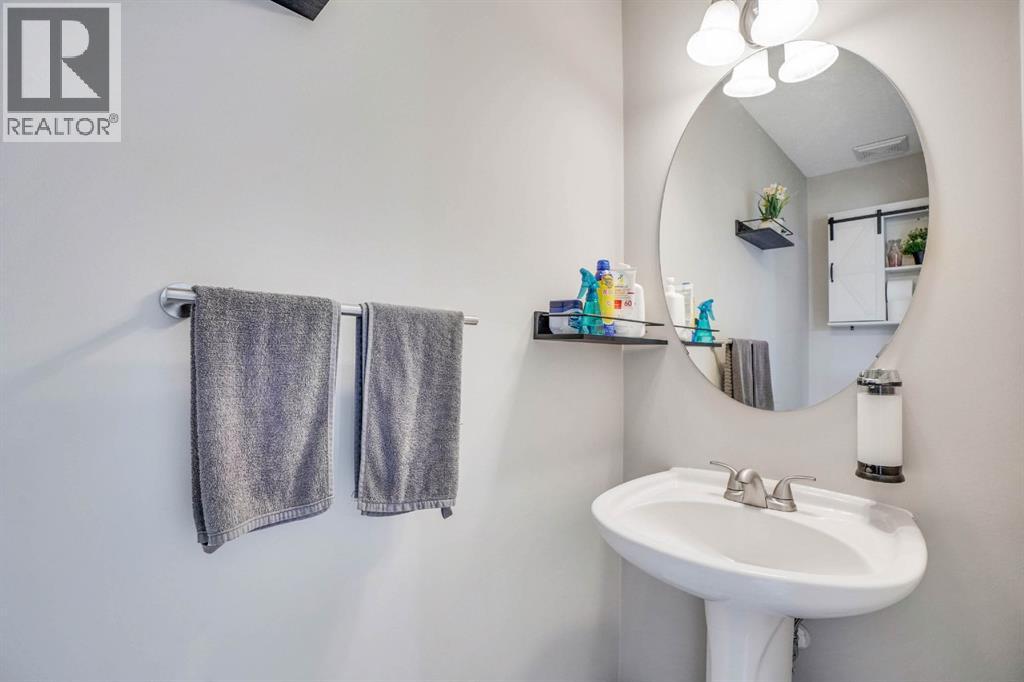 Photo 27 of 149 Taravista Street Ne, Calgary AB