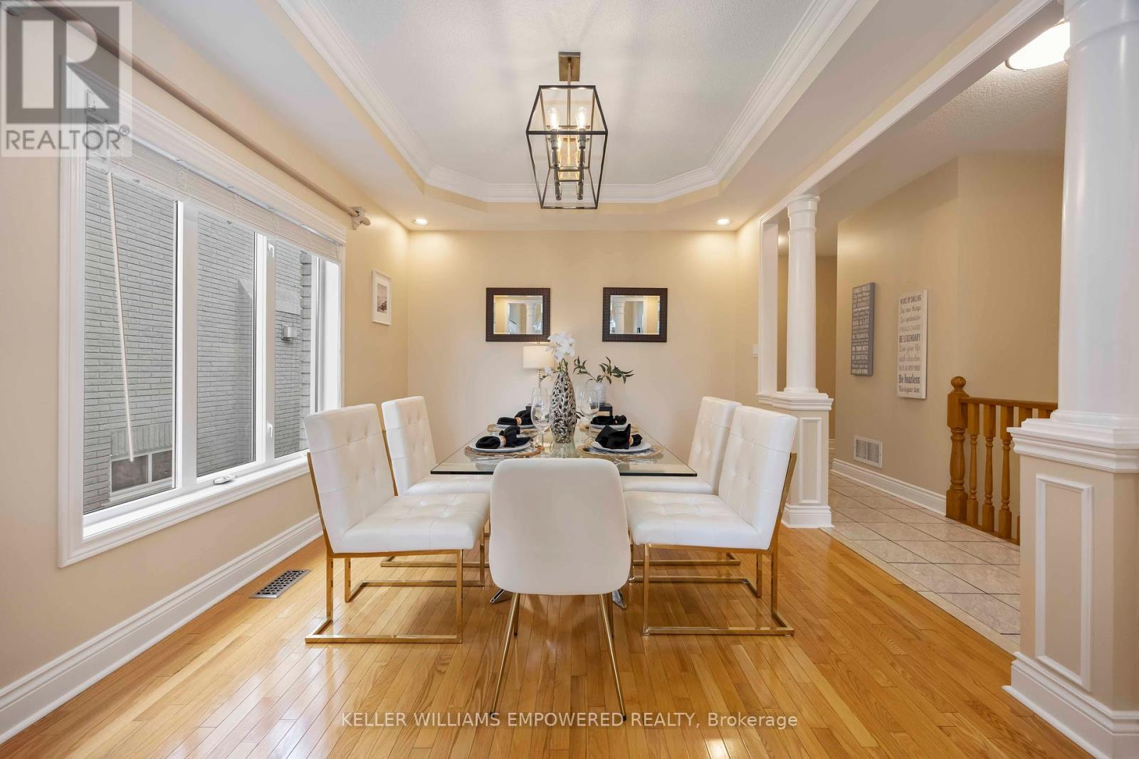 Photo 17 of 60 Brookside Road, Richmond Hill ON