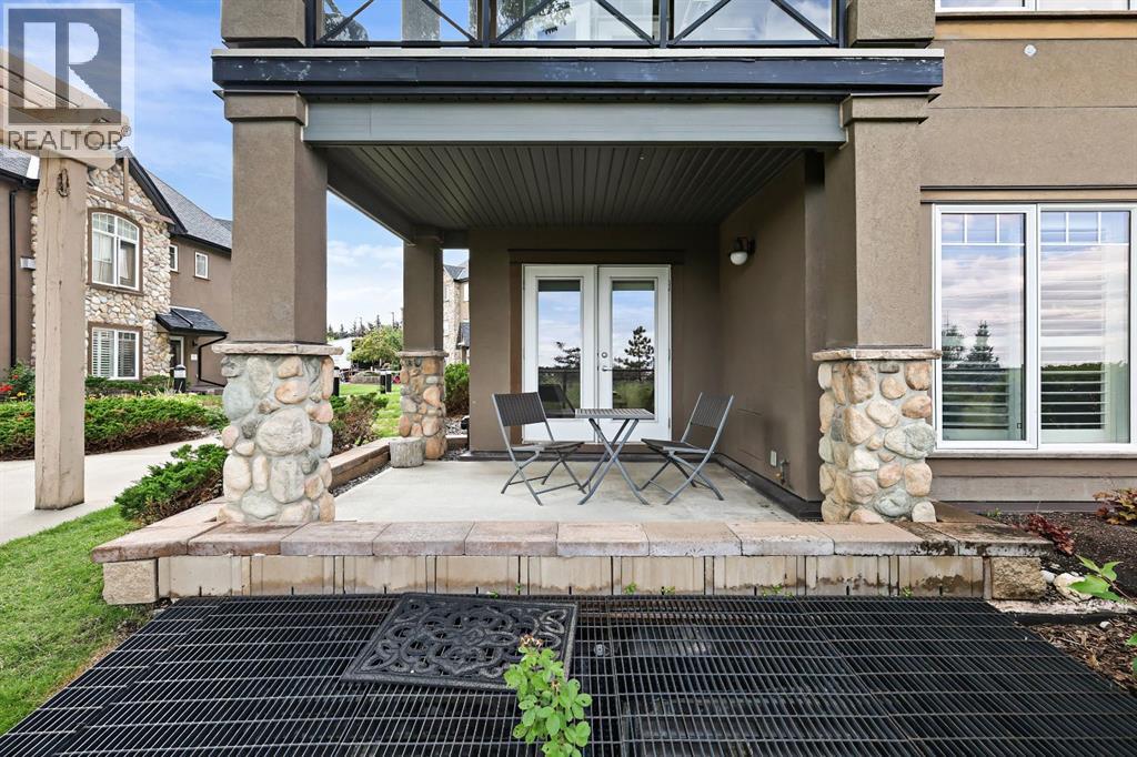 Single Family House for Sale in   Signature Park SW Signal Hill Calgary 