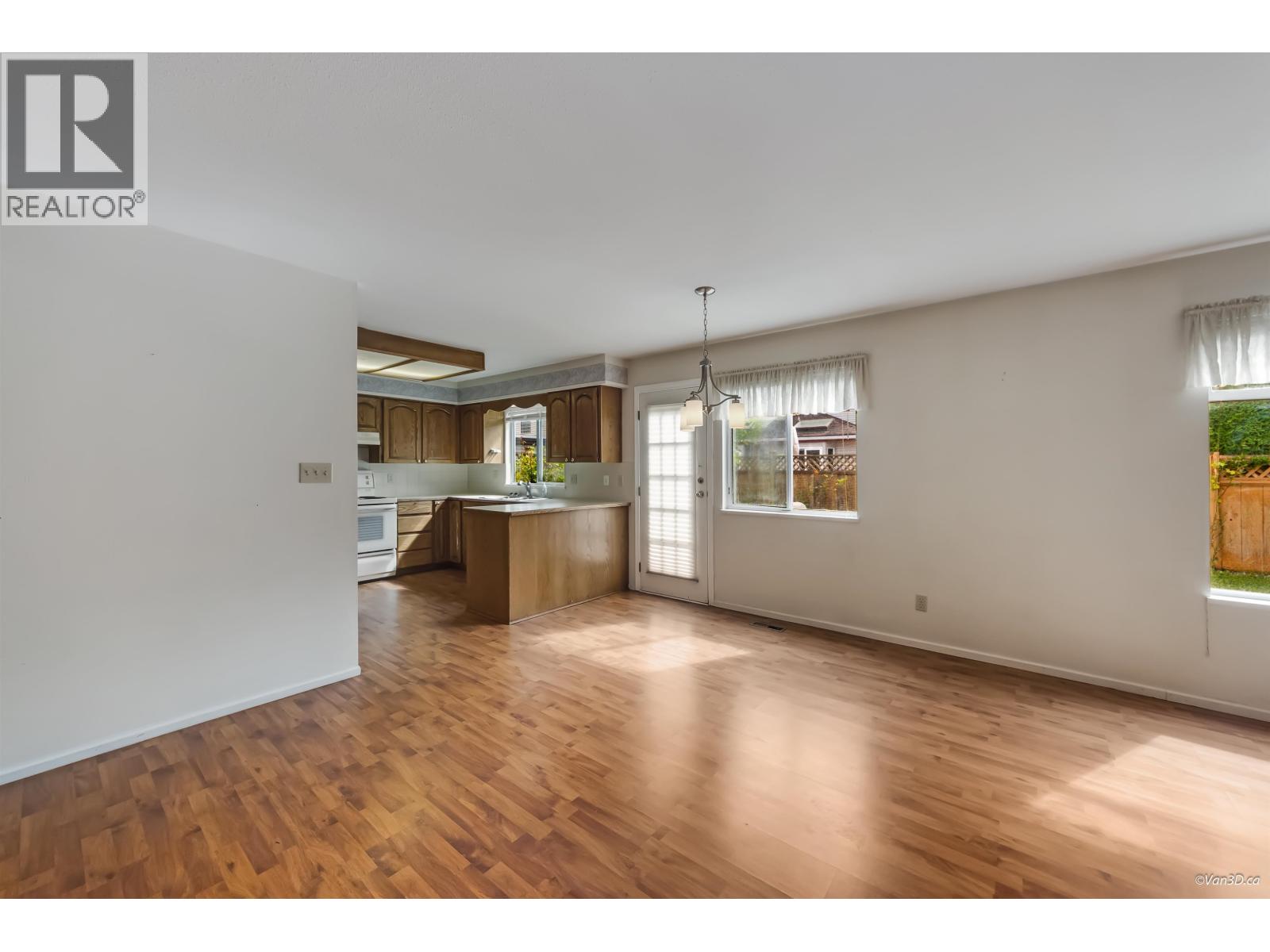 Photo 15 of 5019 Linden Drive, Delta BC