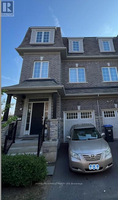 Photo 1 of 16 Pomarine Way, Brampton ON