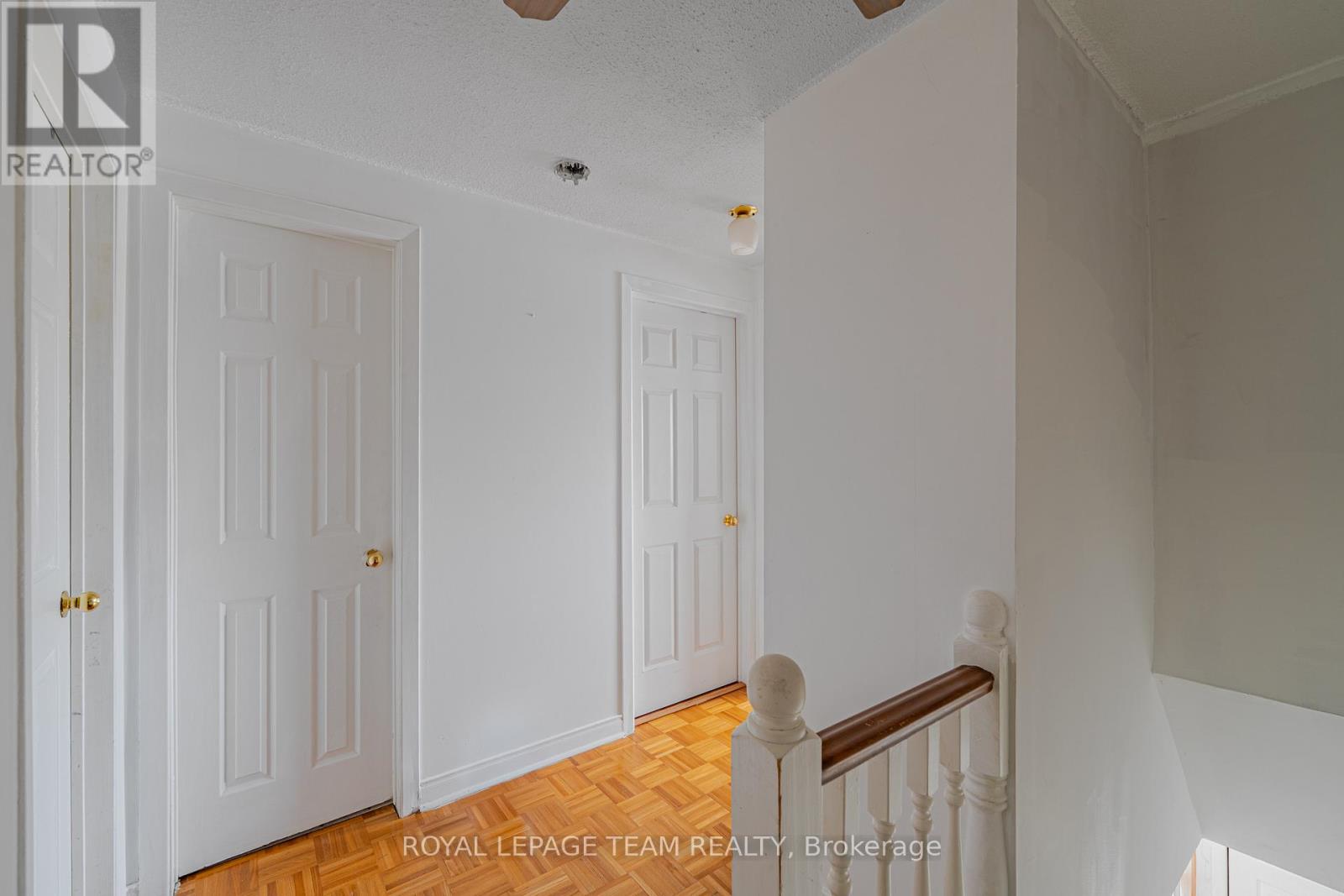 Photo 13 of 1461 Murdock Gate, Ottawa ON