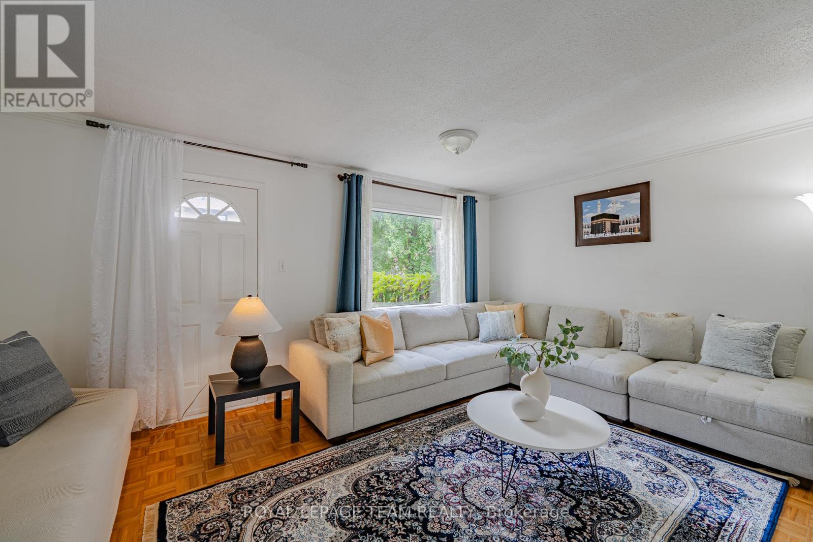 Photo 7 of 1461 Murdock Gate, Ottawa ON