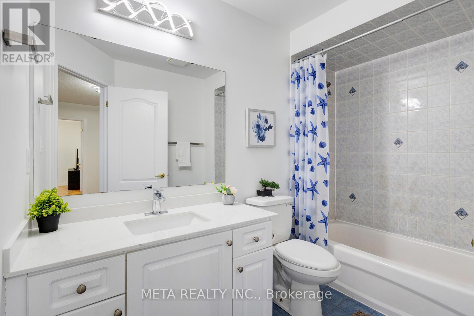 Photo 7 of 45 Trailview Lane, Caledon ON