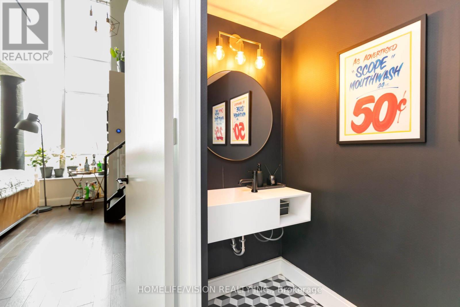 Photo 37 of 704 250 Manitoba Street, Toronto ON