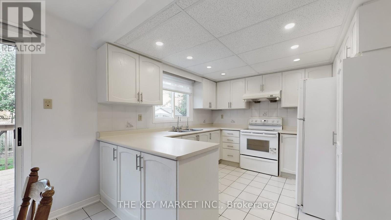 Photo 14 of 4561 Gladebrook Crescent, Mississauga ON