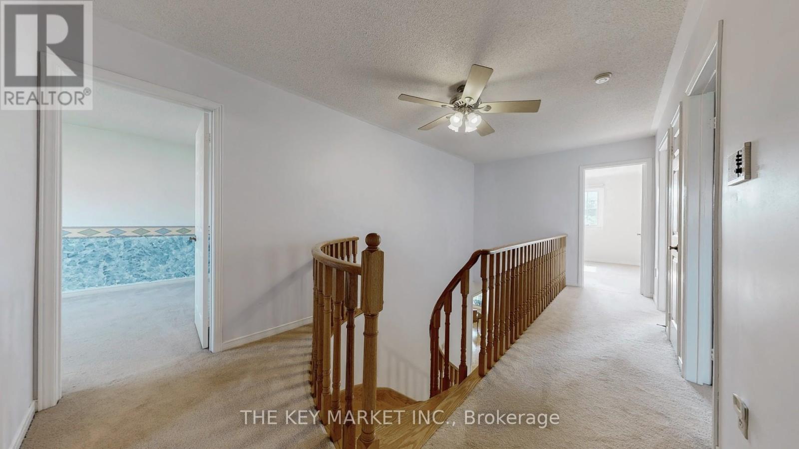 Photo 25 of 4561 Gladebrook Crescent, Mississauga ON