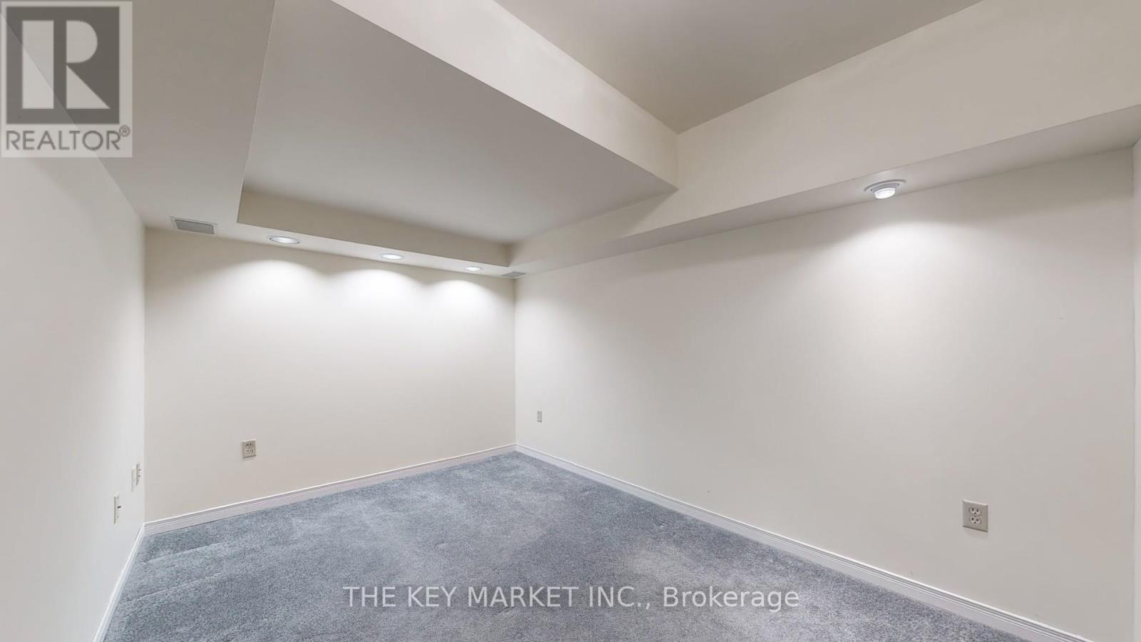 Photo 37 of 4561 Gladebrook Crescent, Mississauga ON