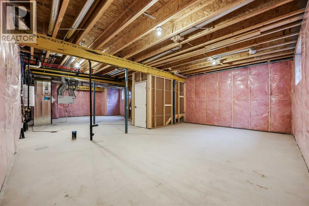 Photo 16 of 173 Edith Place Nw, Calgary AB