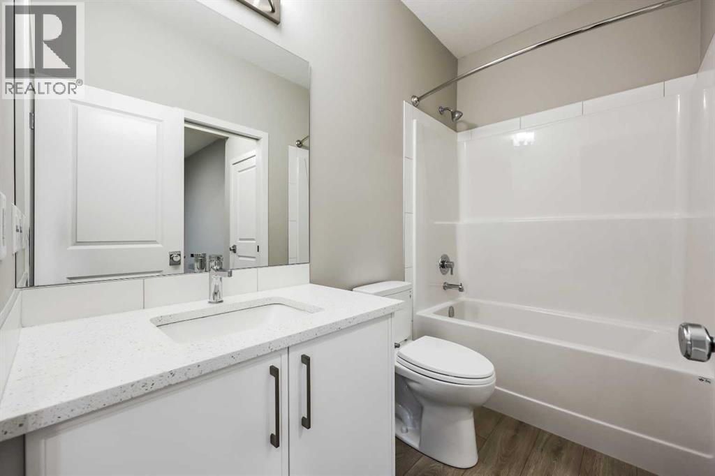 Photo 7 of 173 Edith Place Nw, Calgary AB