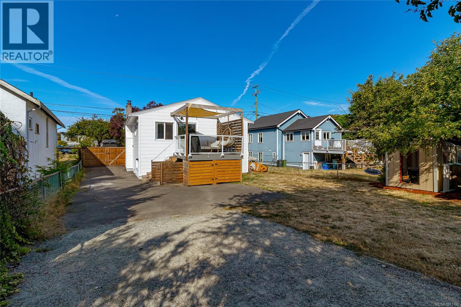 Photo 26 of 3159 Alder St, Victoria BC