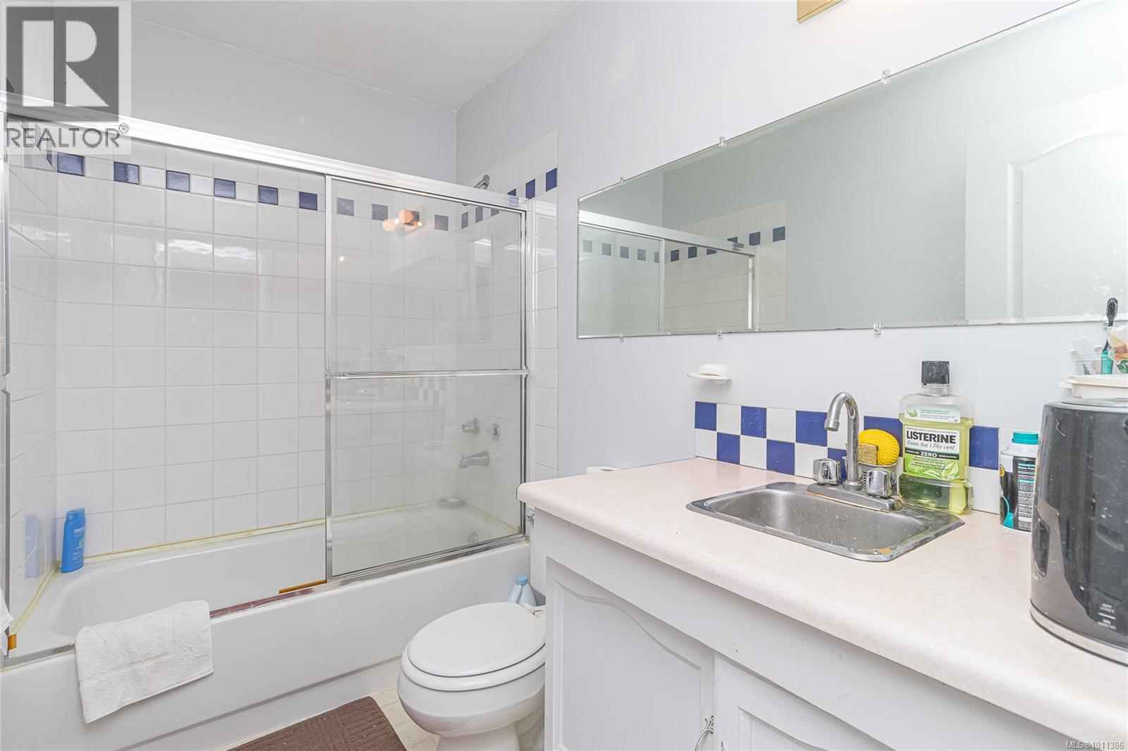Photo 12 of 9975 Victoria Rd, Chemainus BC