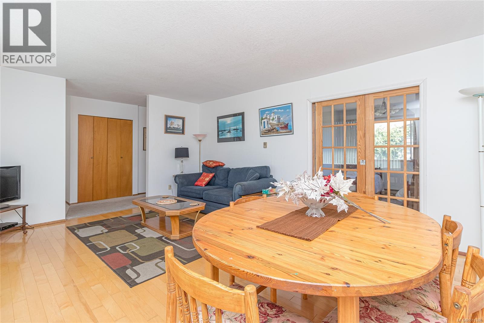 Photo 2 of 9975 Victoria Rd, Chemainus BC