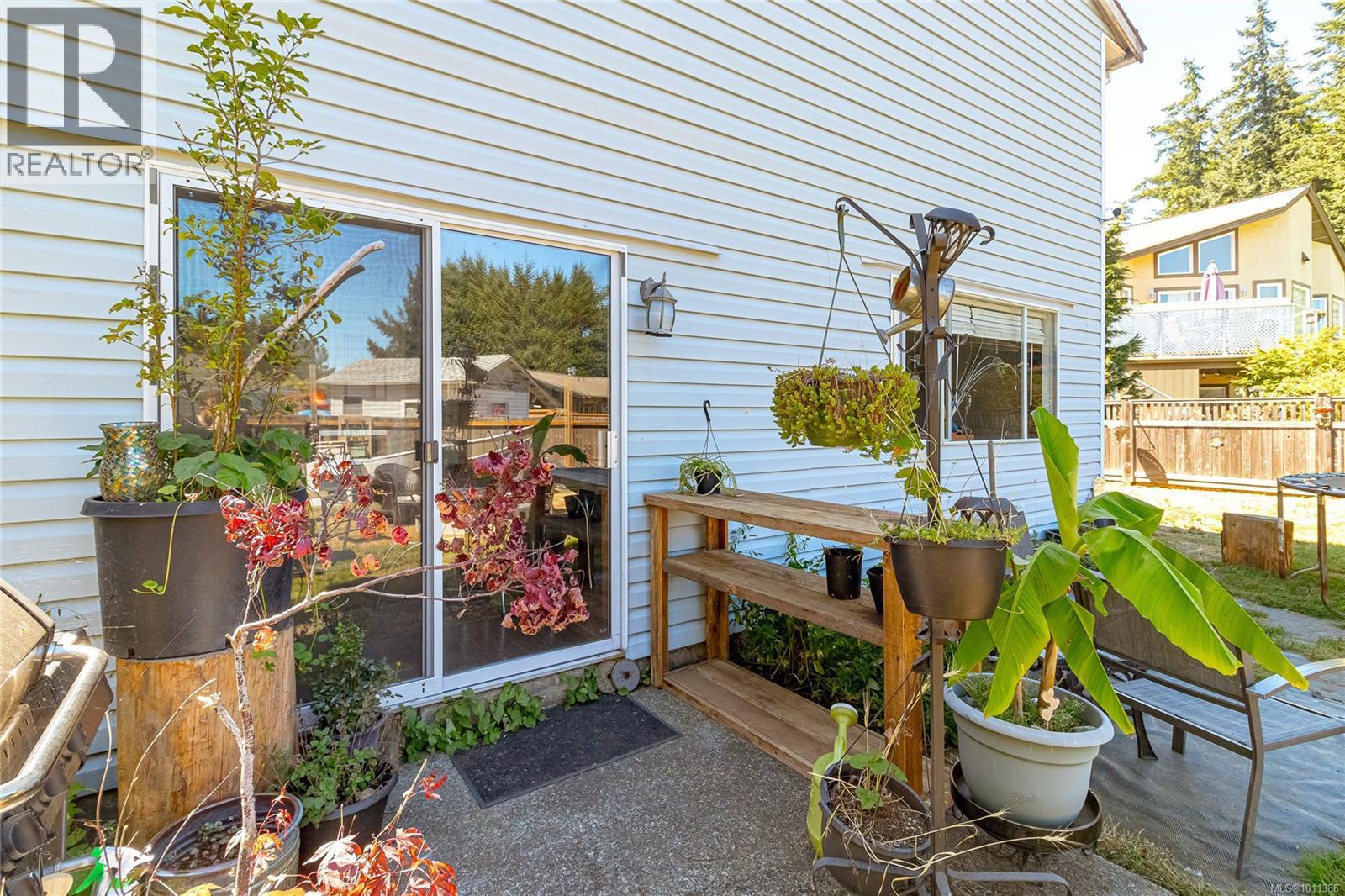 Photo 34 of 9975 Victoria Rd, Chemainus BC