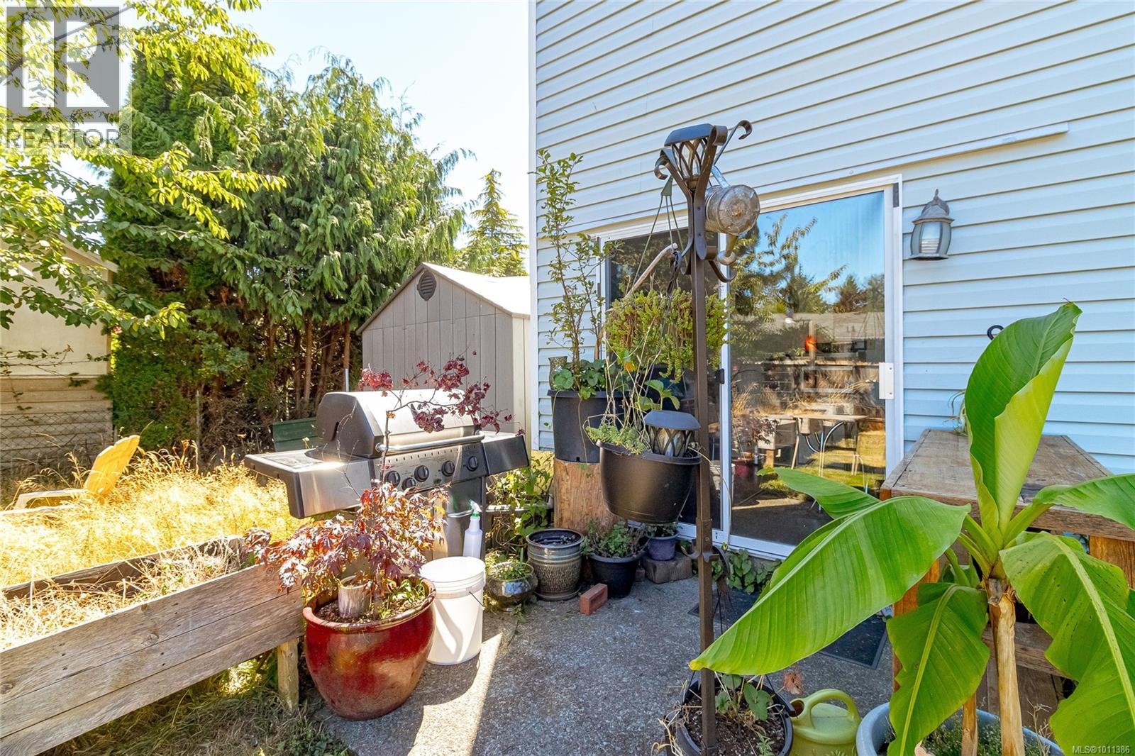 Photo 15 of 9975 Victoria Rd, Chemainus BC