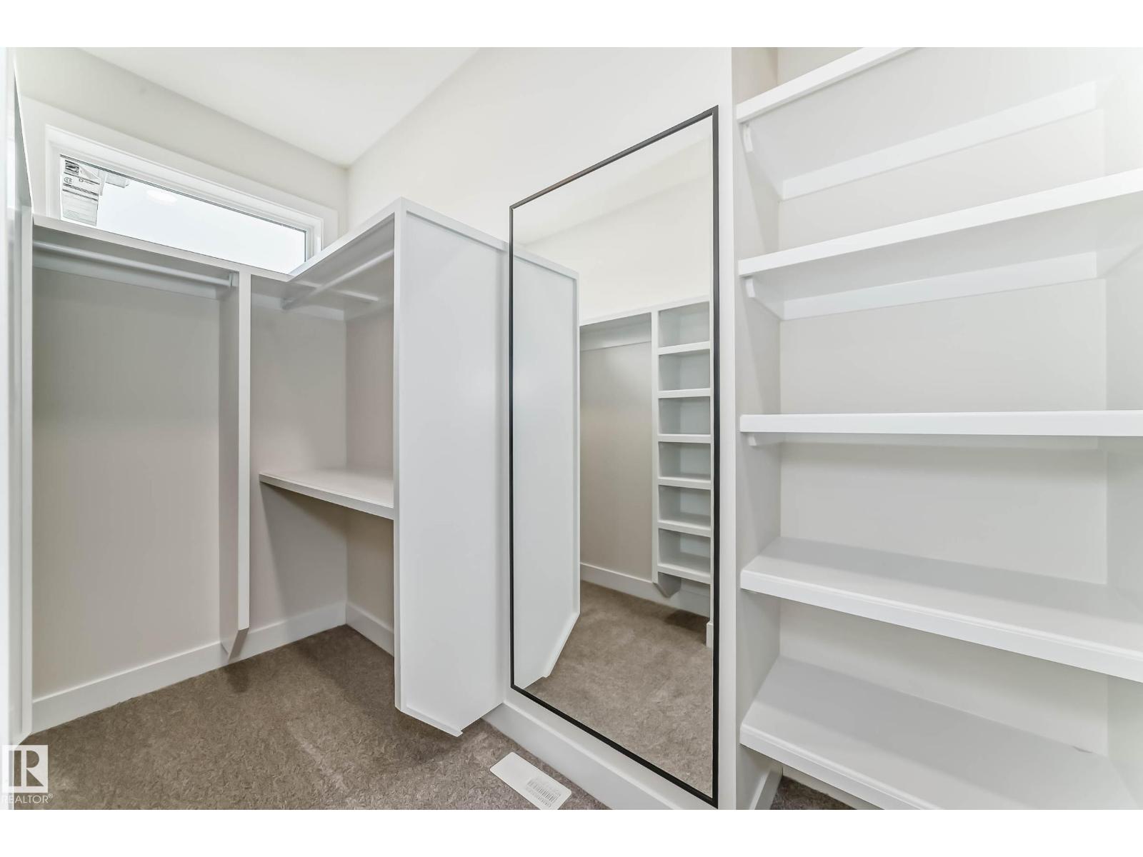 Photo 14 of 9633 85 St Nw, Edmonton AB