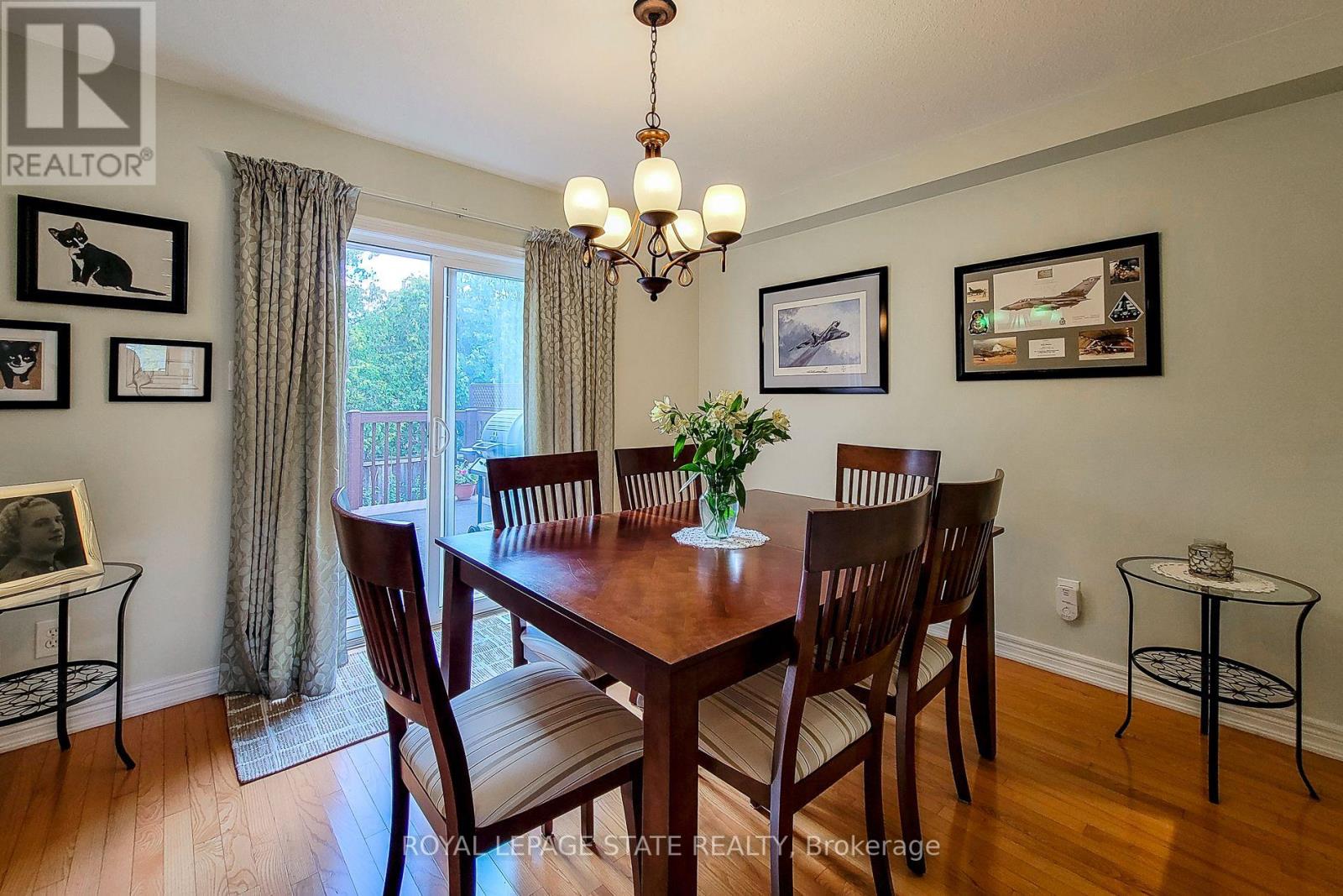Photo 35 of 9 78 Peachwood Crescent, Hamilton ON