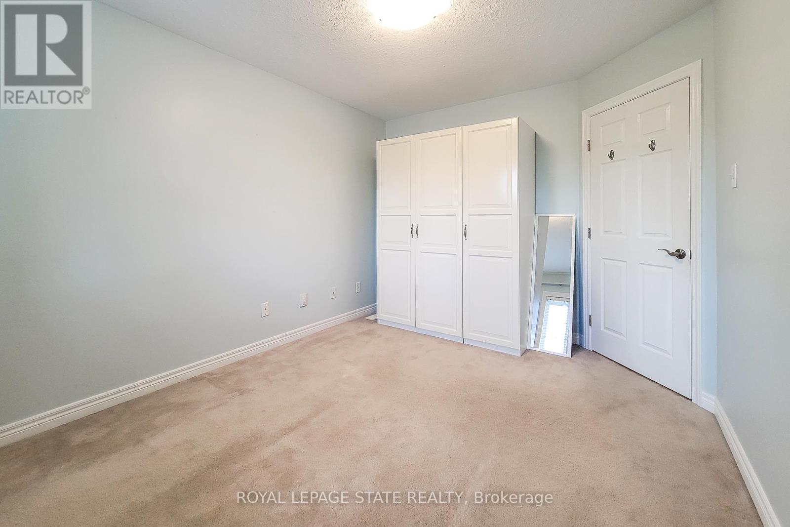 Photo 30 of 9 78 Peachwood Crescent, Hamilton ON