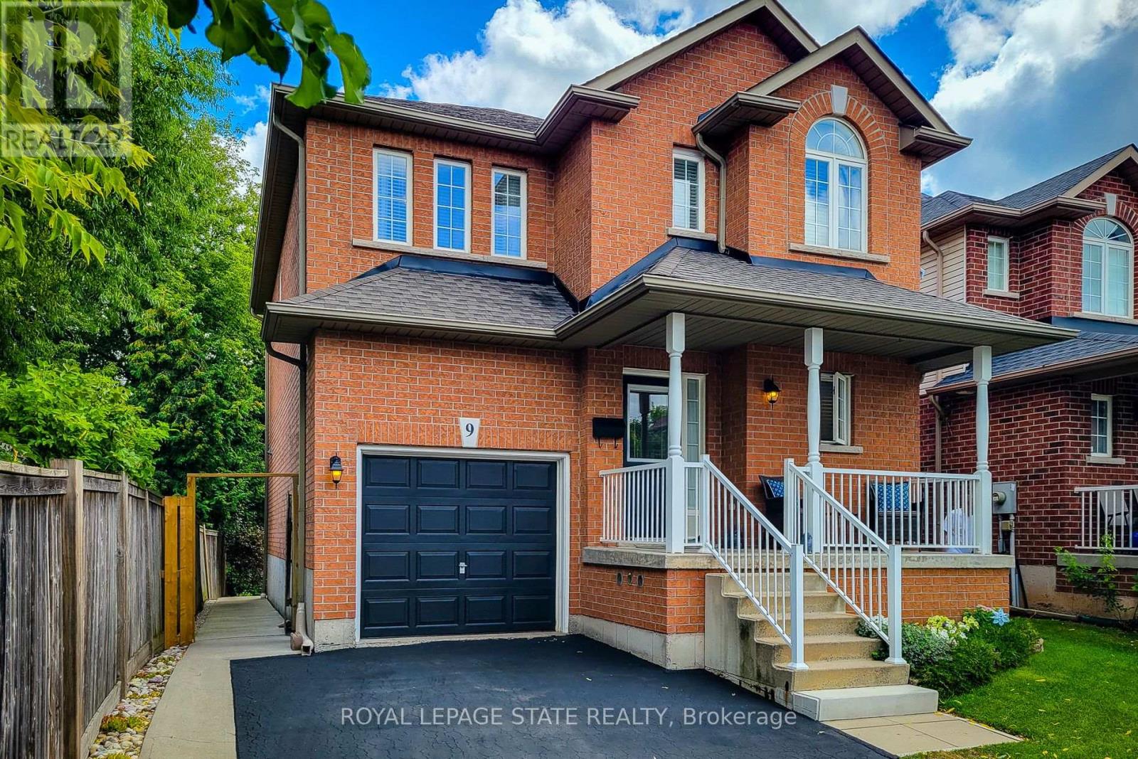 Photo 37 of 9 78 Peachwood Crescent, Hamilton ON