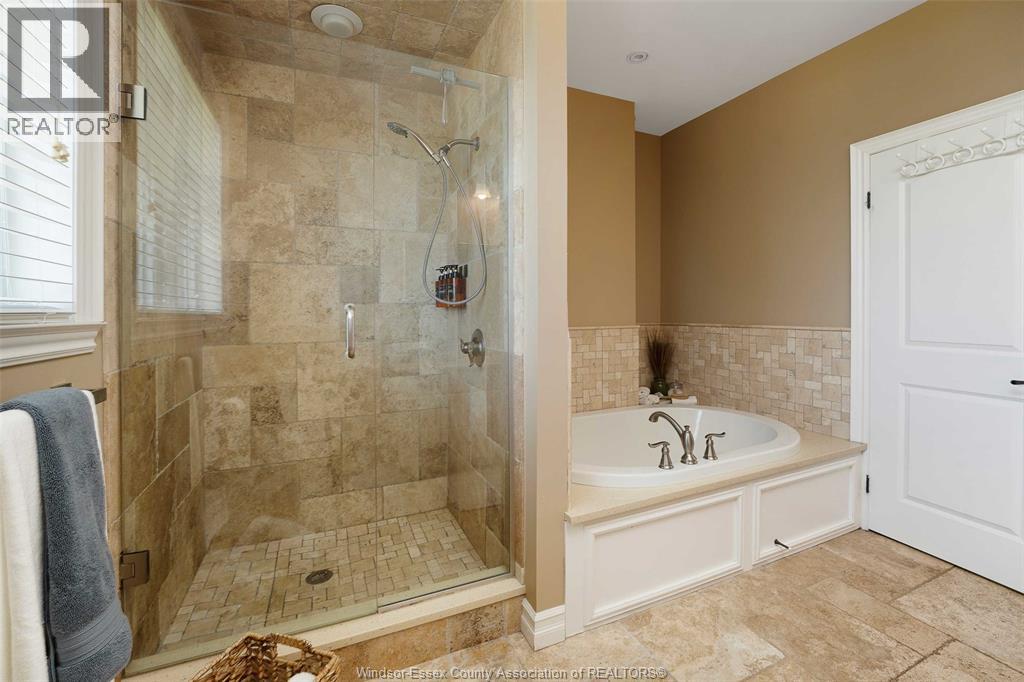 Photo 1 of 1027 Mersea Road 2, Leamington ON