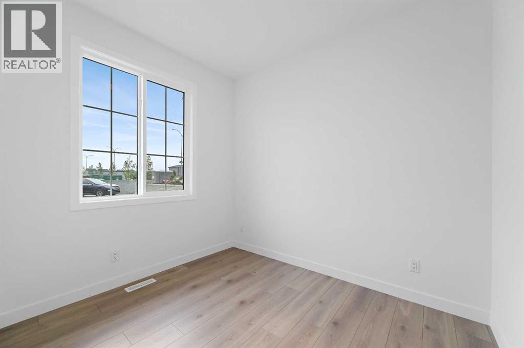 Photo 16 of 14520 24 Street Nw, Calgary AB