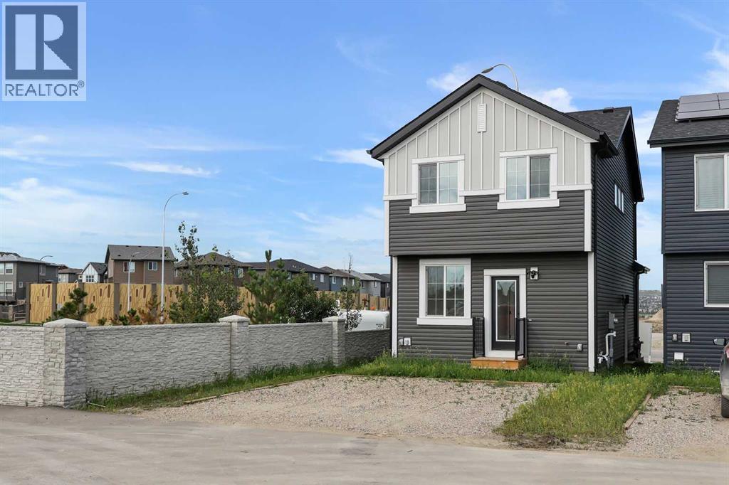Photo 9 of 14520 24 Street Nw, Calgary AB