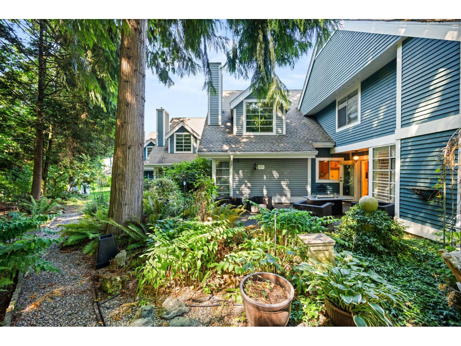 Photo 33 of 23 4847 219 Street, Langley BC
