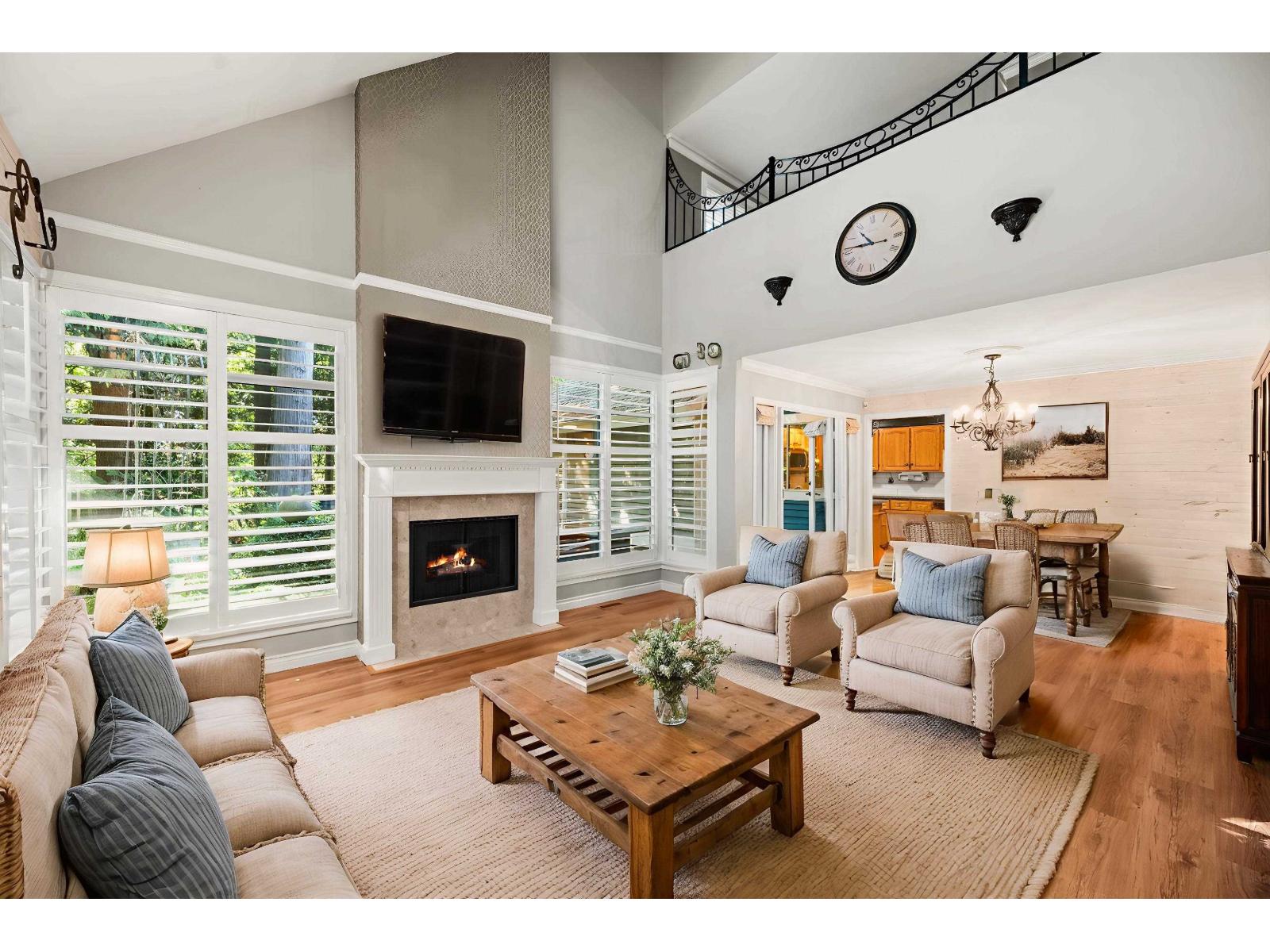Photo 6 of 23 4847 219 Street, Langley BC