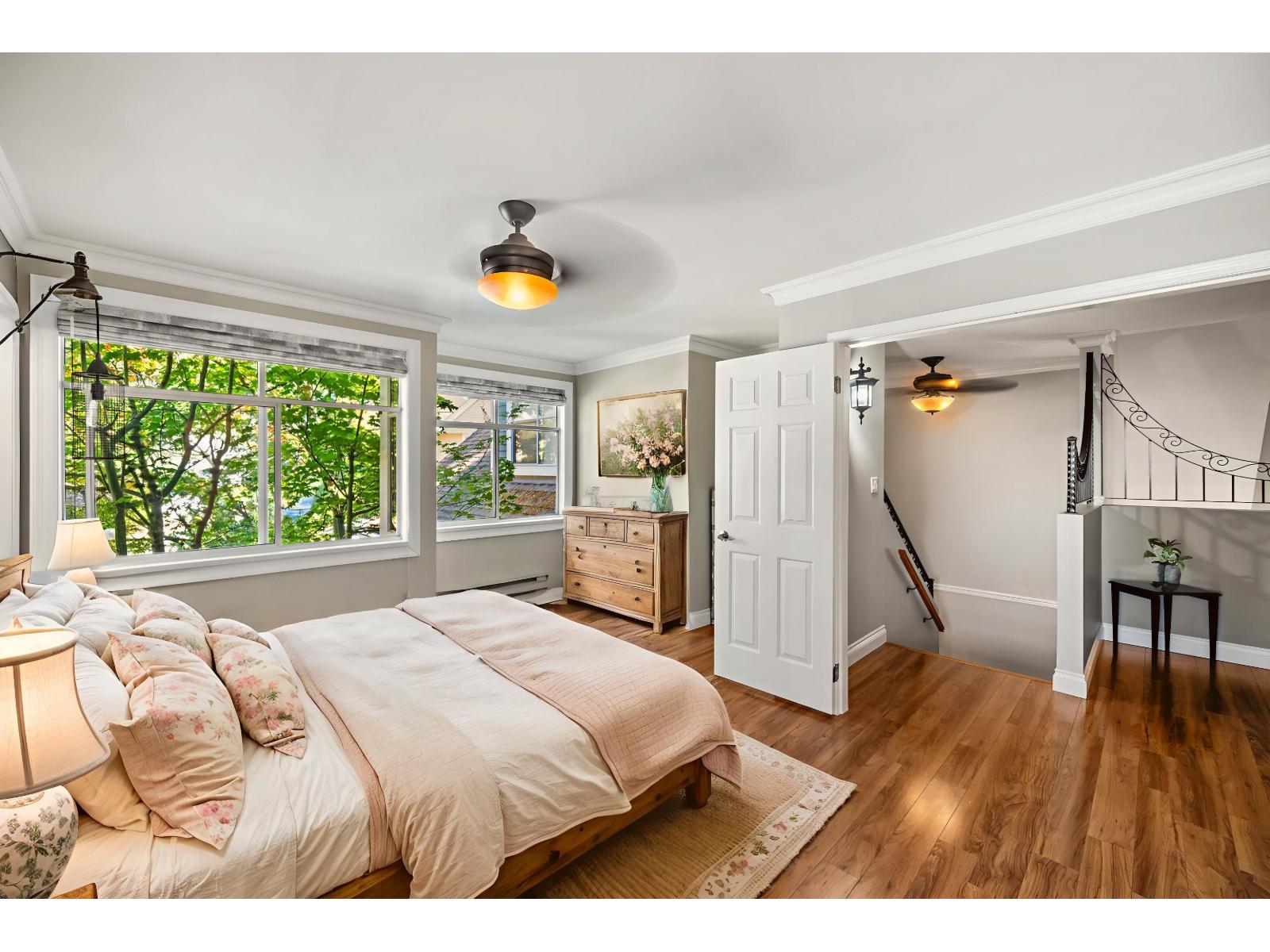 Photo 16 of 23 4847 219 Street, Langley BC