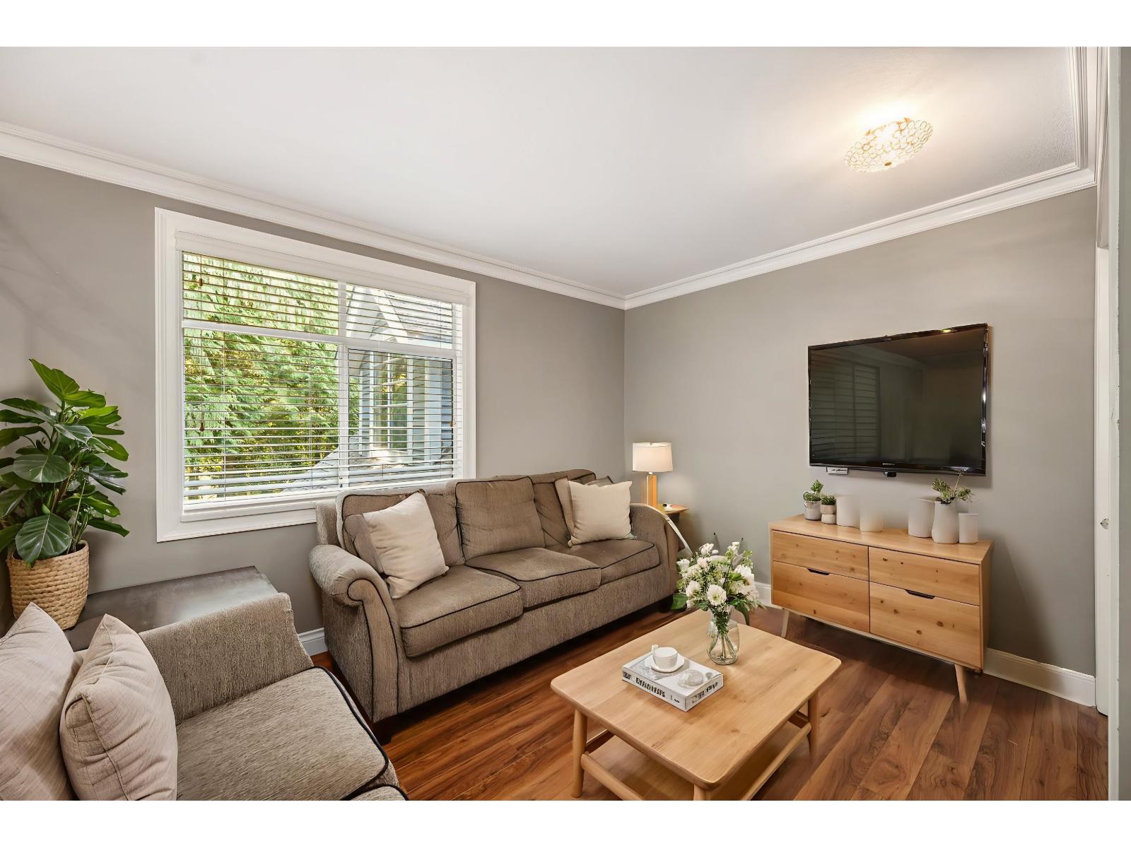 Photo 26 of 23 4847 219 Street, Langley BC