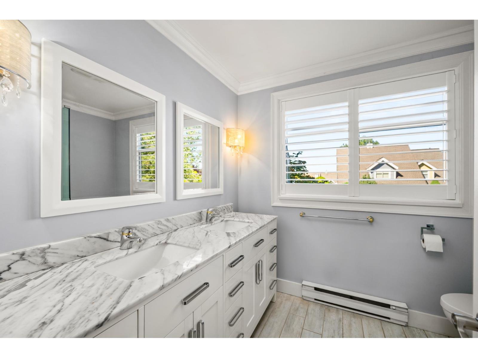 Photo 21 of 23 4847 219 Street, Langley BC