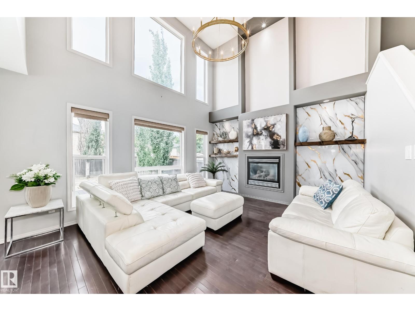 Photo 1 of 11314 167 A Av Nw, Edmonton AB