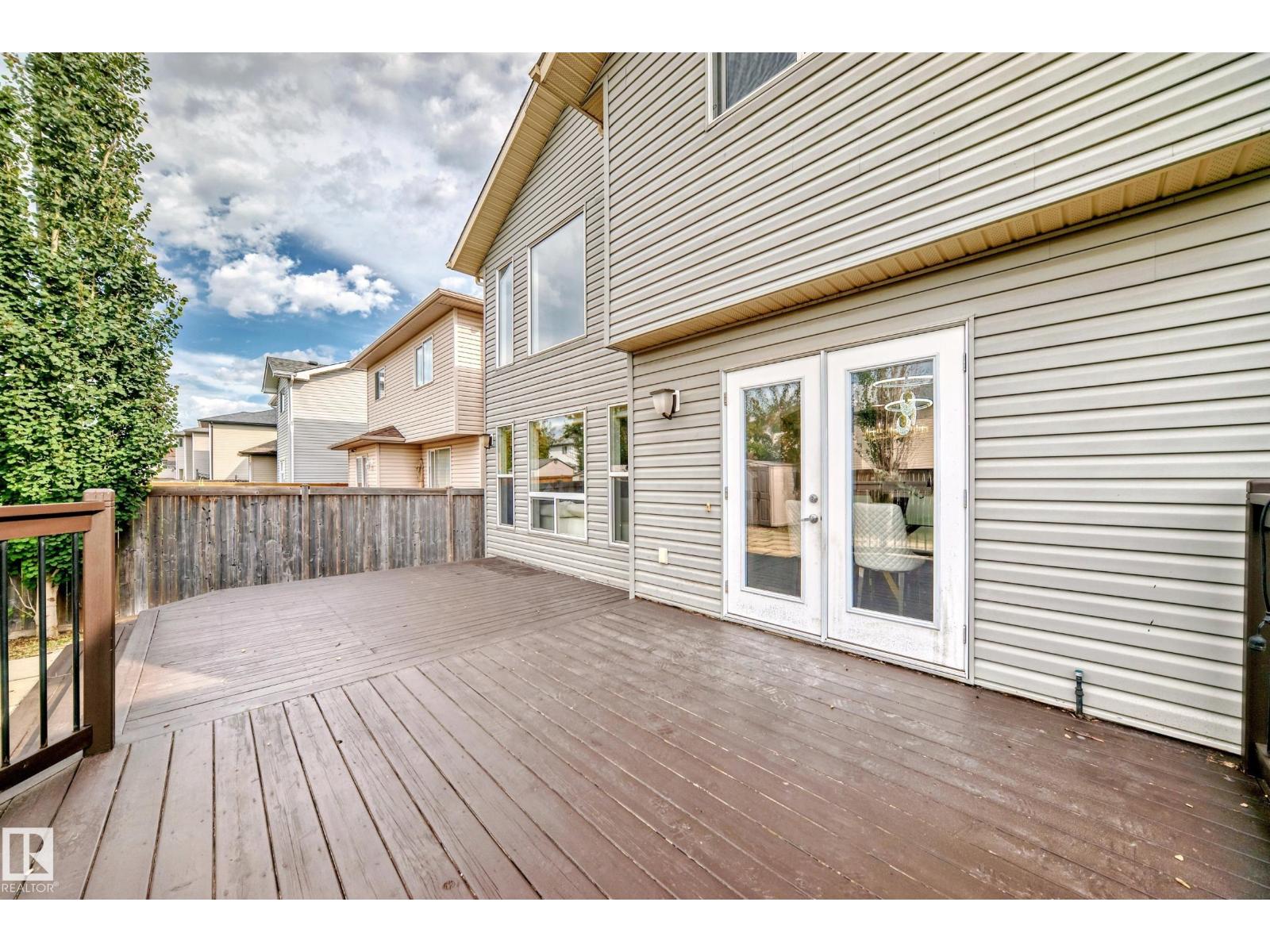 Photo 15 of 11314 167 A Av Nw, Edmonton AB