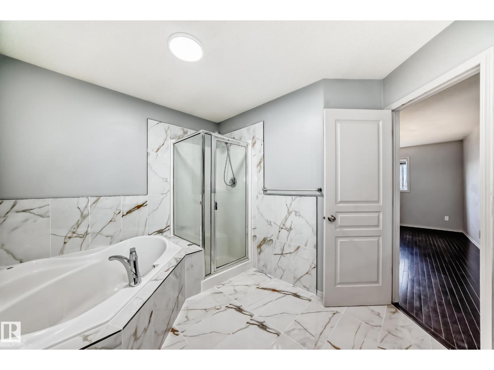 Photo 22 of 11314 167 A Av Nw, Edmonton AB