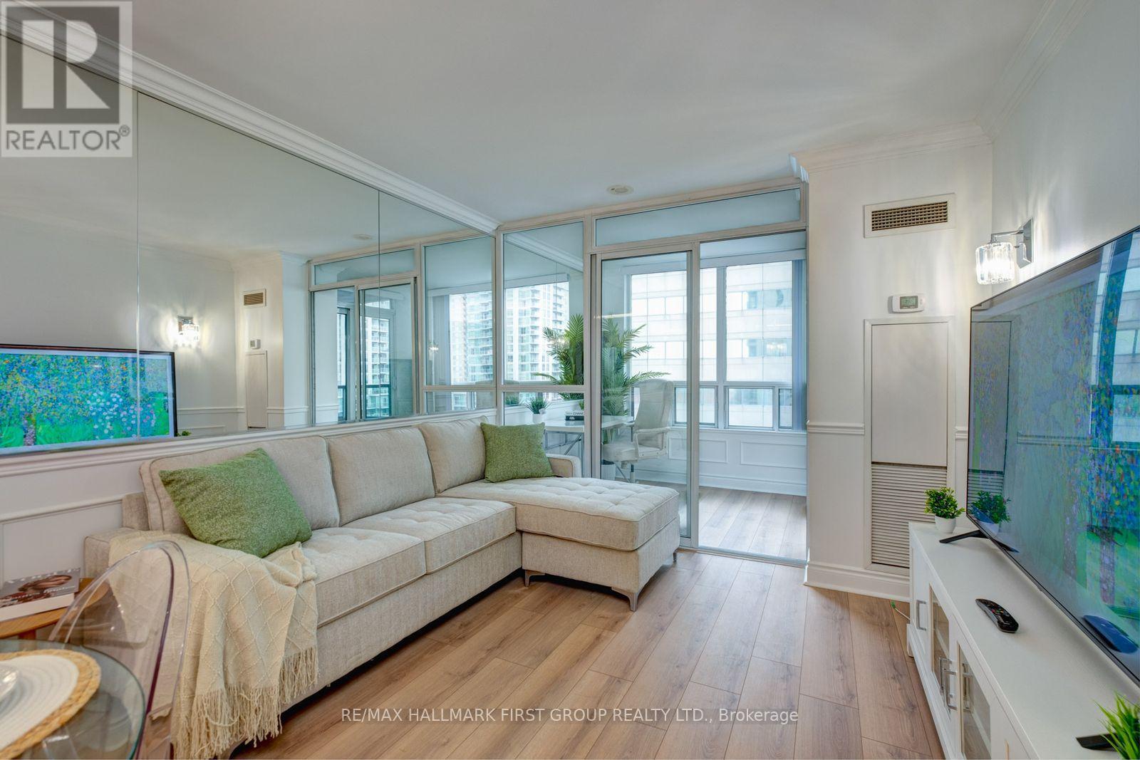 Photo 25 of 1008 60 Brian Harrison Way, Toronto ON