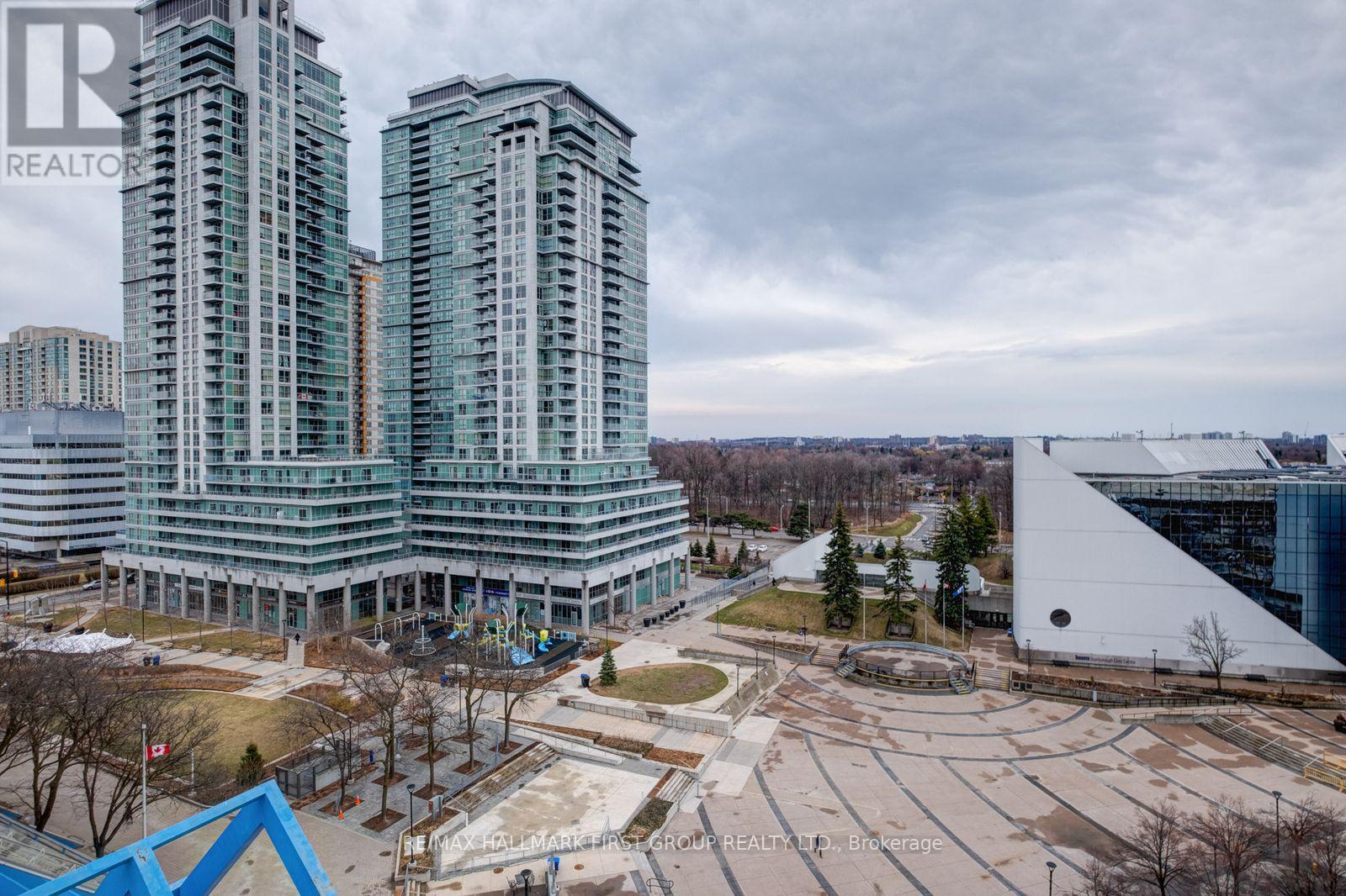 Photo 8 of 1008 60 Brian Harrison Way, Toronto ON