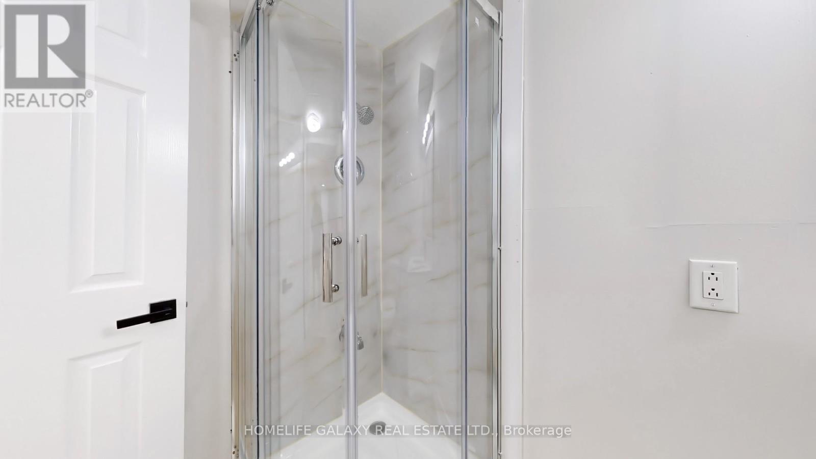 Photo 33 of 1882 Shadybrook Drive, Pickering ON