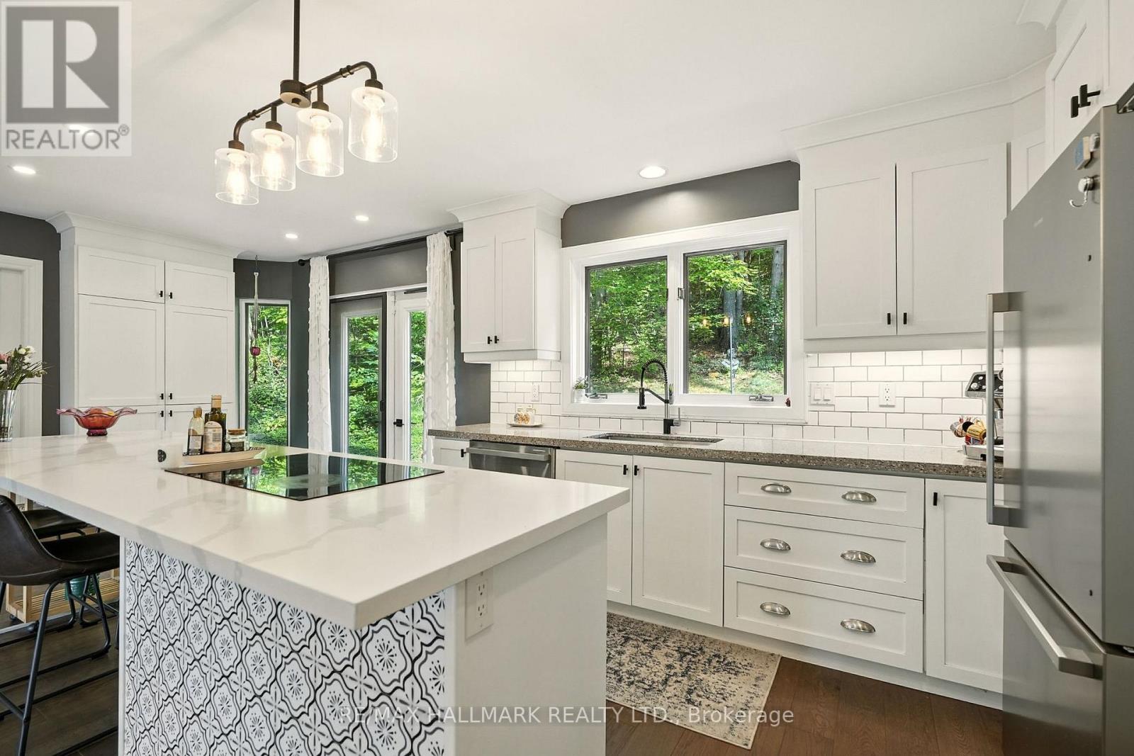 Photo 11 of 30 Pooles Road, Springwater ON